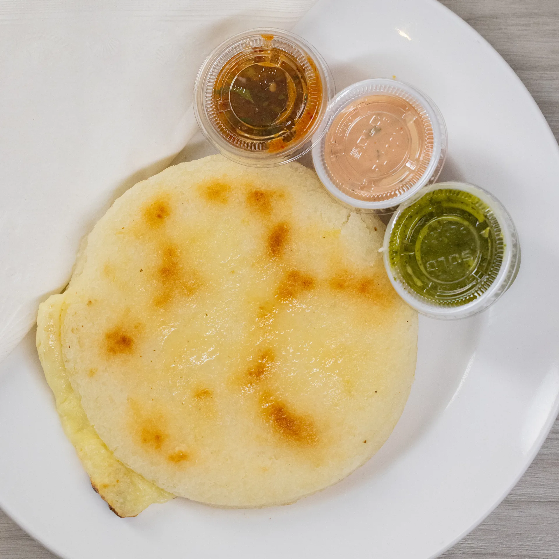 Arepa con Queso